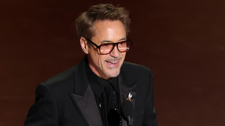 Robert Downey Jr. in a tuxedo at the 97th Oscars on March 2, 2025
