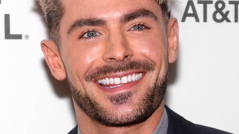 Zac Efron smile 