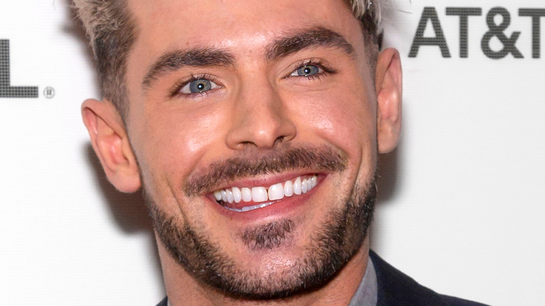 Zac Efron smiling in 2019