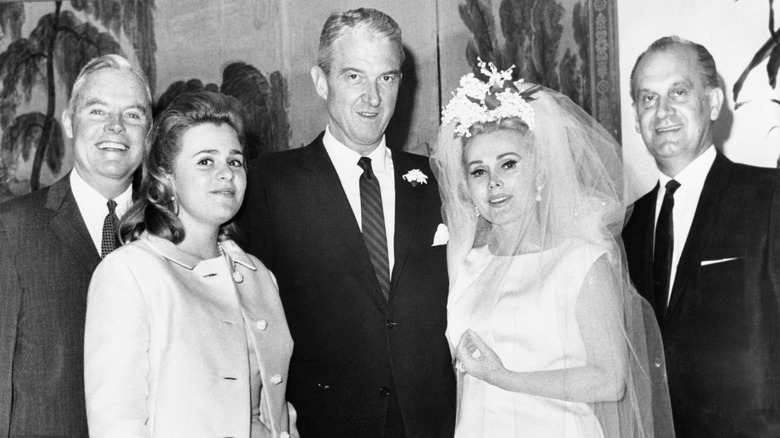 Zsa Zsa Gabor marries Joshua Cosden