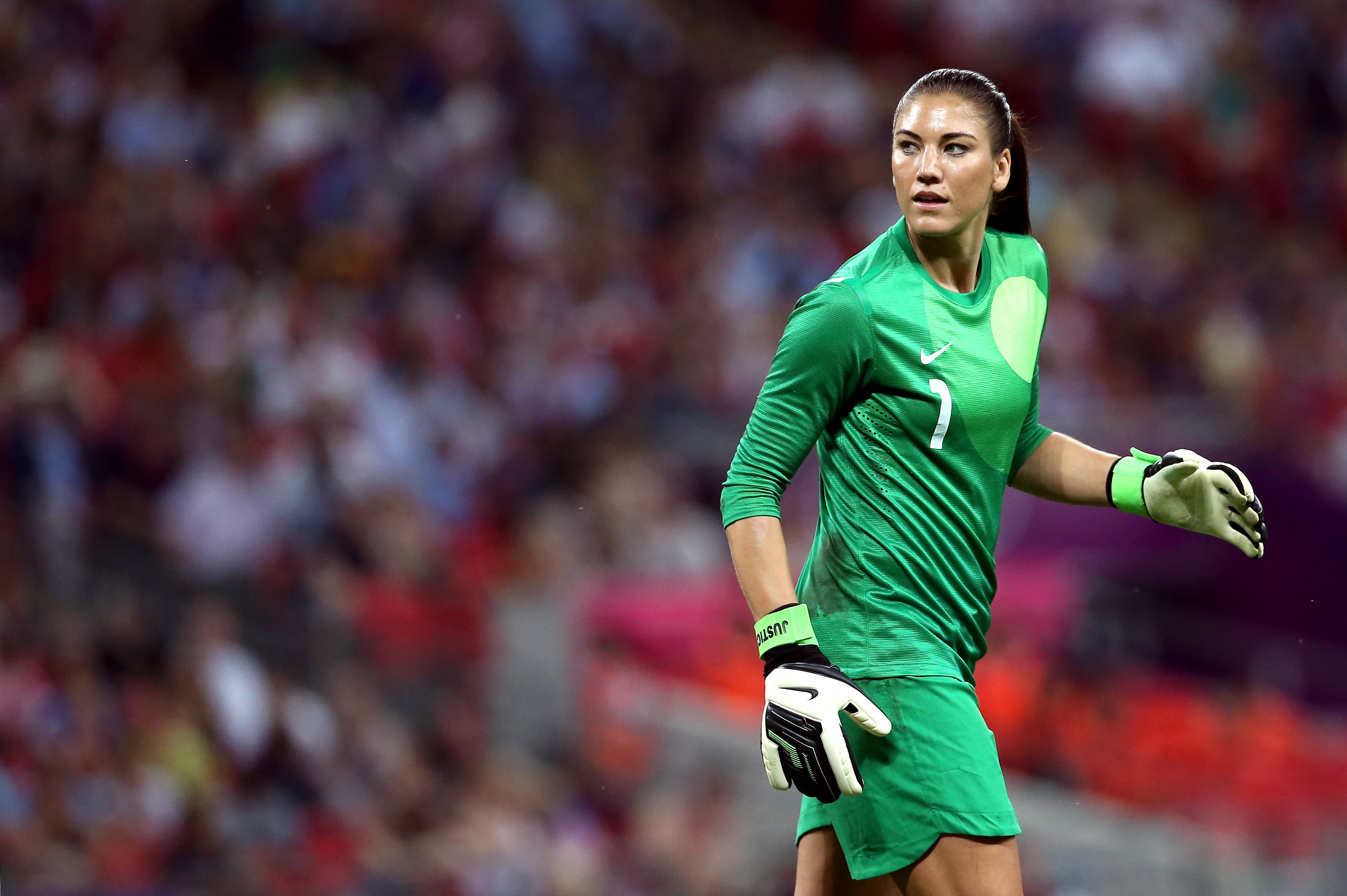 Hope Solo Booed At Rio Olympics Over Zika Comments(00)