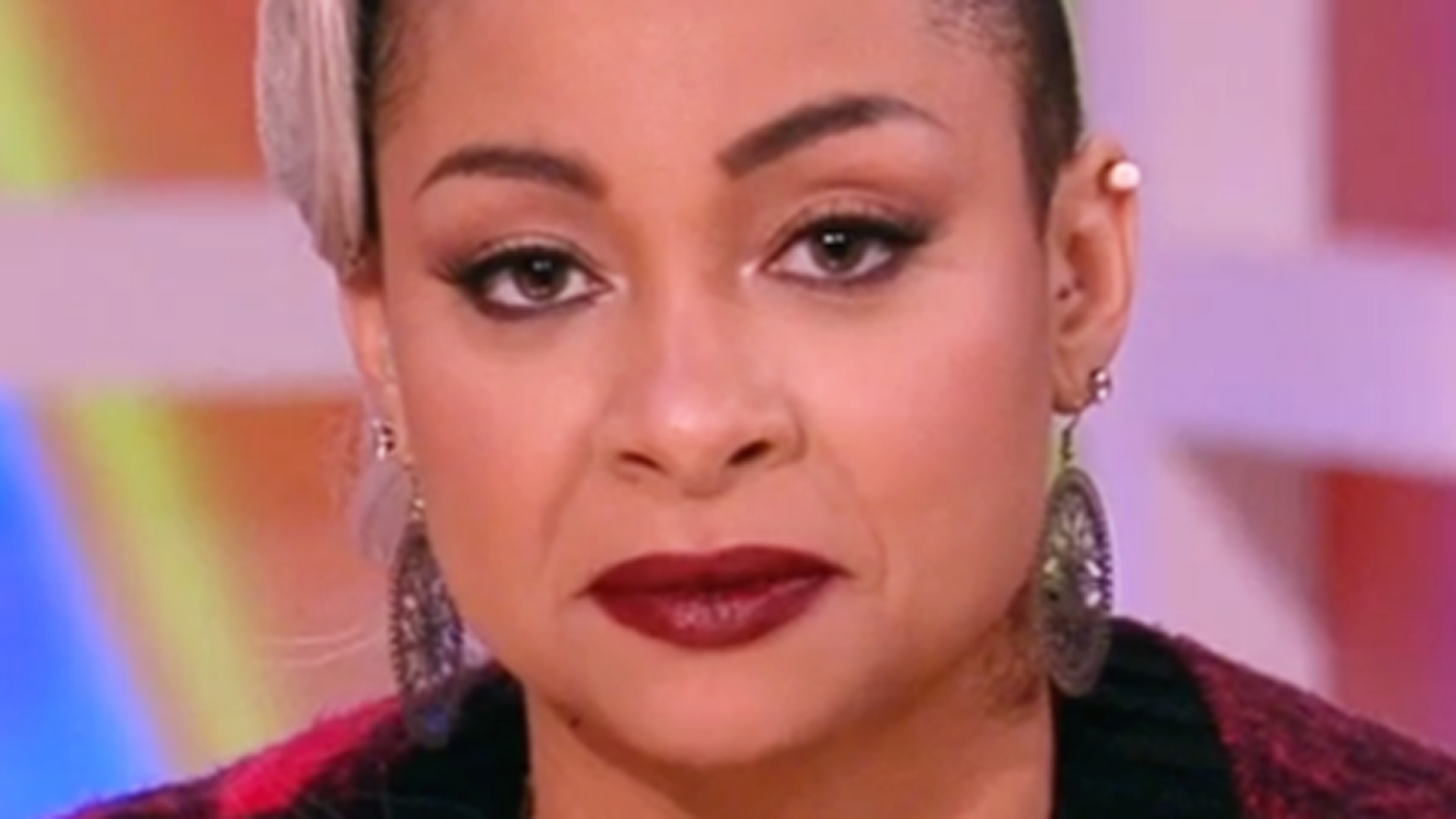 Raven-Symoné's Blue Hair is the Ultimate Summer Look - wide 7