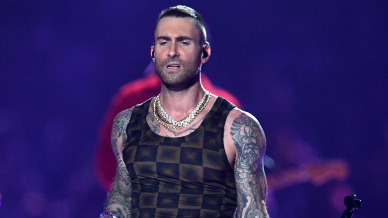 Adam levine gold best sale necklace
